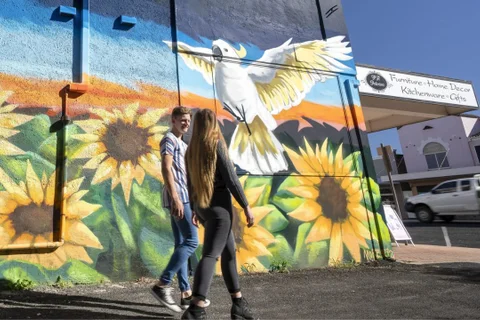 Local's Guide - Walking Tour