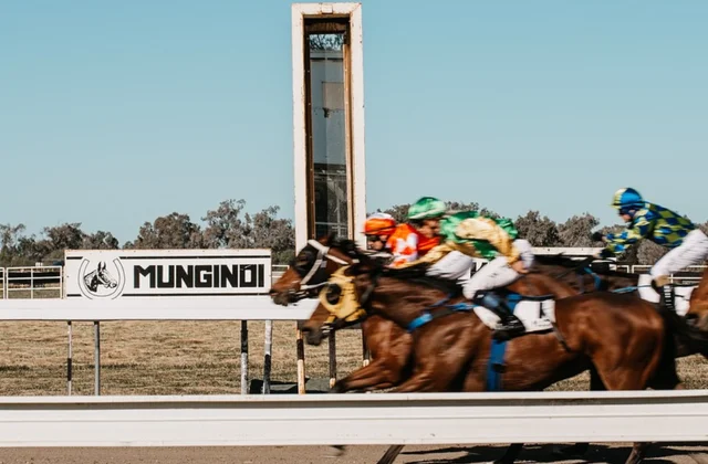 Mungindi Races