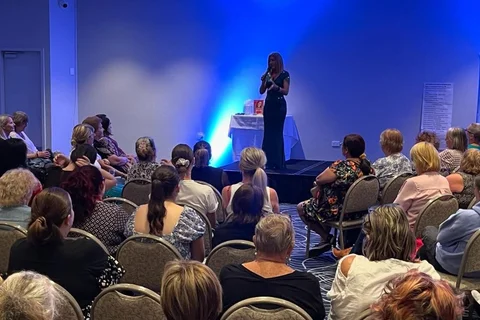 Alicia Bickett - Psychic Medium