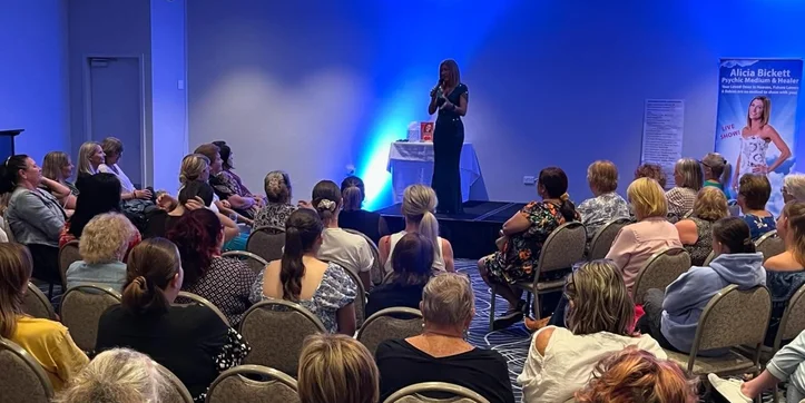 Alicia Bickett - Psychic Medium