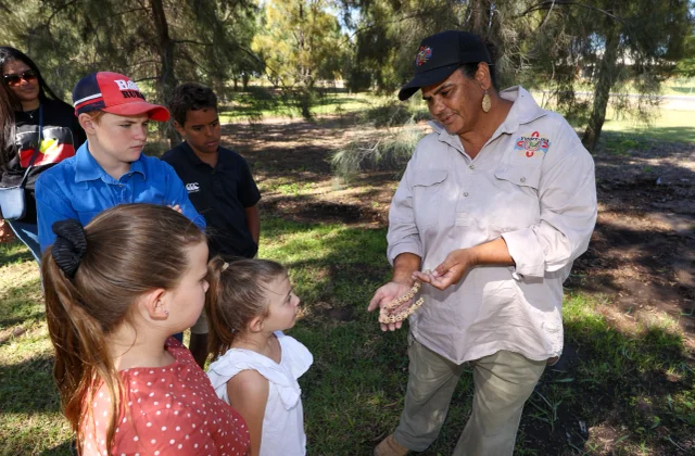 Yinarr-Ma Bush Tucker Tours