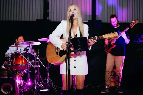 Live: Gilly Goddard