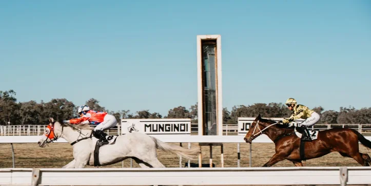 Mungindi Races
